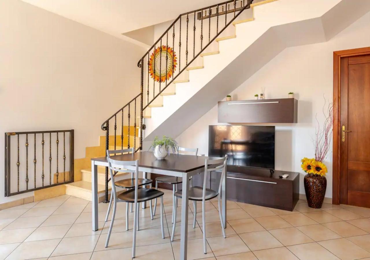 Garden Villa - Free Parking, Wi-Fi E Netflix ฟิวมิชีโน ภายนอก รูปภาพ