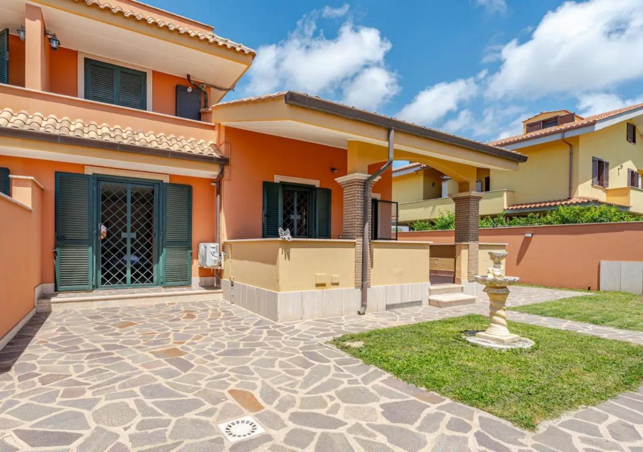 Garden Villa - Free Parking, Wi-Fi E Netflix ฟิวมิชีโน ภายนอก รูปภาพ