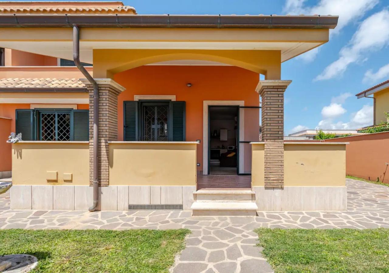 Garden Villa - Free Parking, Wi-Fi E Netflix ฟิวมิชีโน ภายนอก รูปภาพ